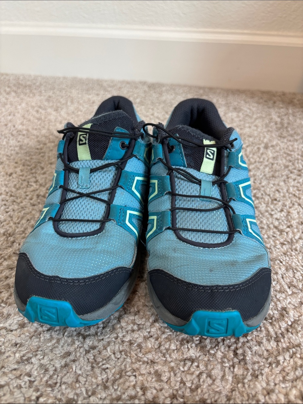 Salomon Speedcross Kids Trail Running Shoes Size 2 | outdoor | hiking | active - Picture 2 of 9